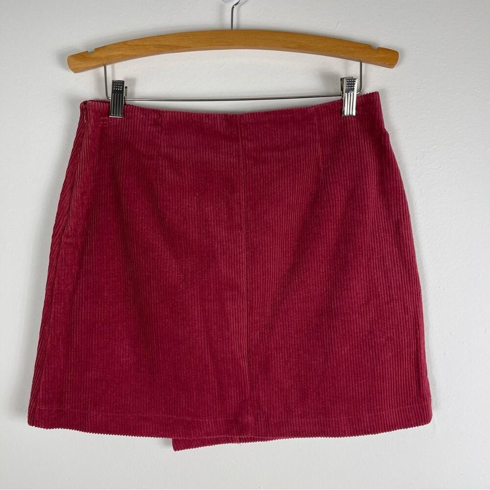 NWT Harper red corduroy mini button preppy academia skirt medium - Picture 2 of 4
